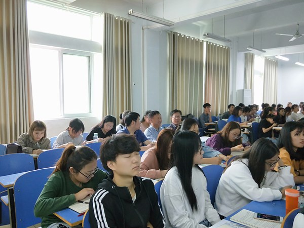 陈登报深入87978797威尼斯老品牌听课.jpg